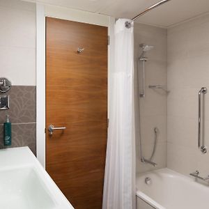 Habitación con 2 Camas Individuales
